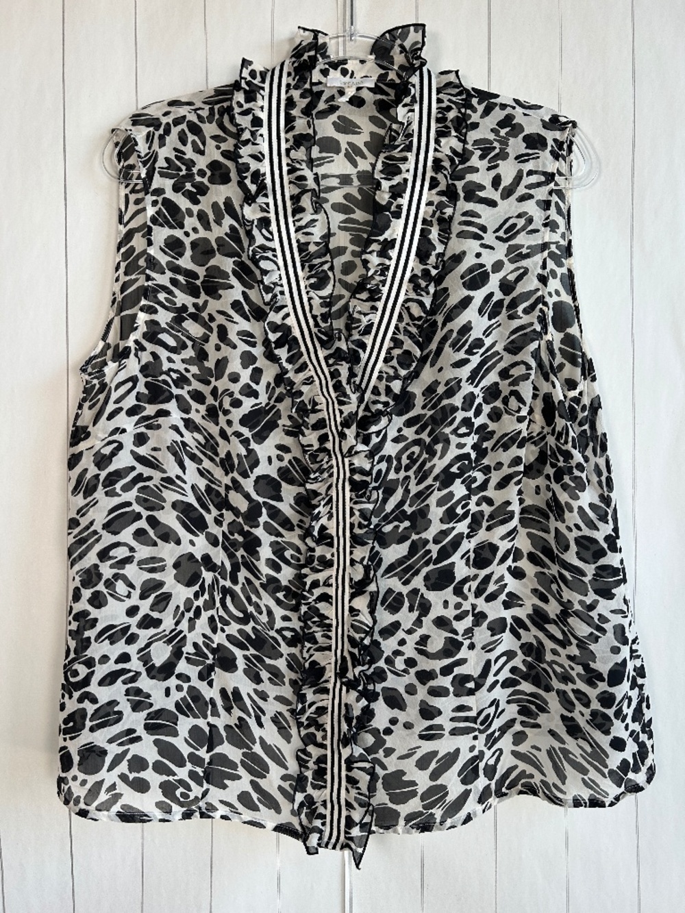 Escada size 46 US XL sleeveless blouse top black leopard ruffled 100% silk